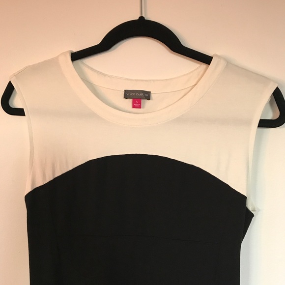 Sleeveless colorblock top - Picture 2 of 5